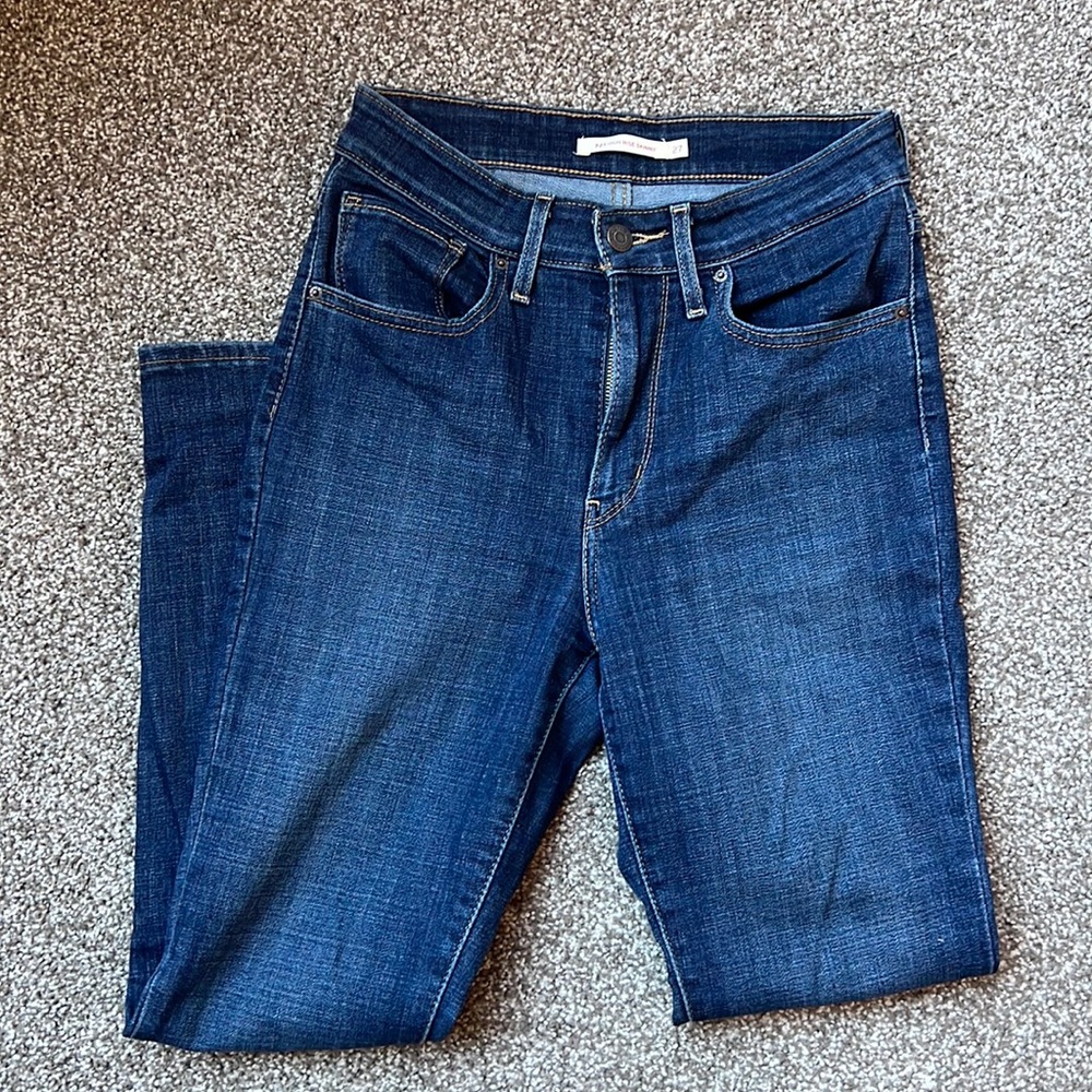 Levis High waisted skinny jeans